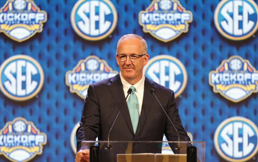 Report: Big Ten, SEC to Hold ‘Historic’ Meeting; Will Talk CFP Bracket Format, More | News, Scores, Highlights, Stats, and Rumors