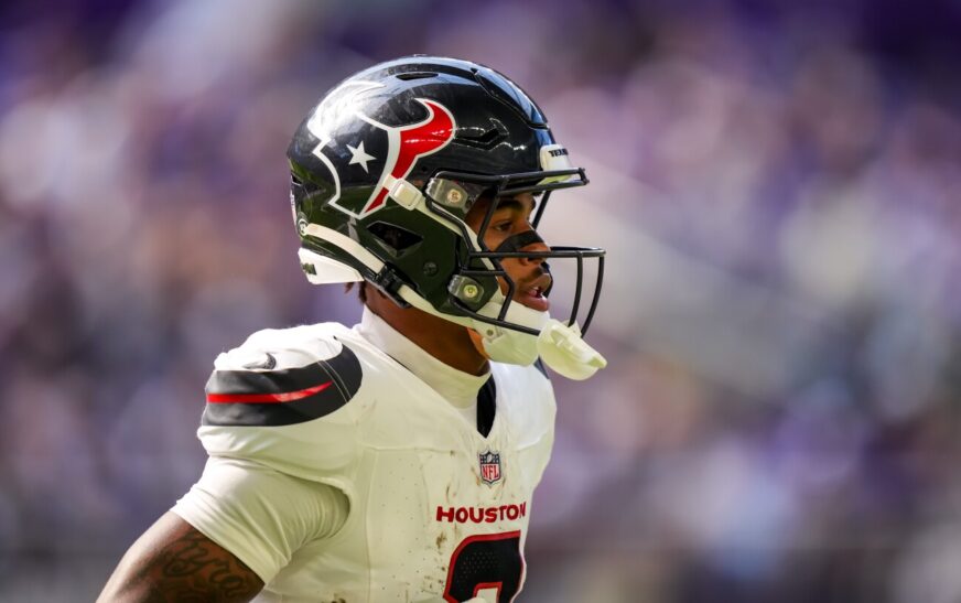 Texans rule out Tank Dell, Dameon Pierce, list Joe Mixon as questionable