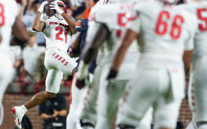 7 Mountain West schools agree to stay, steadying the conference amid realignment