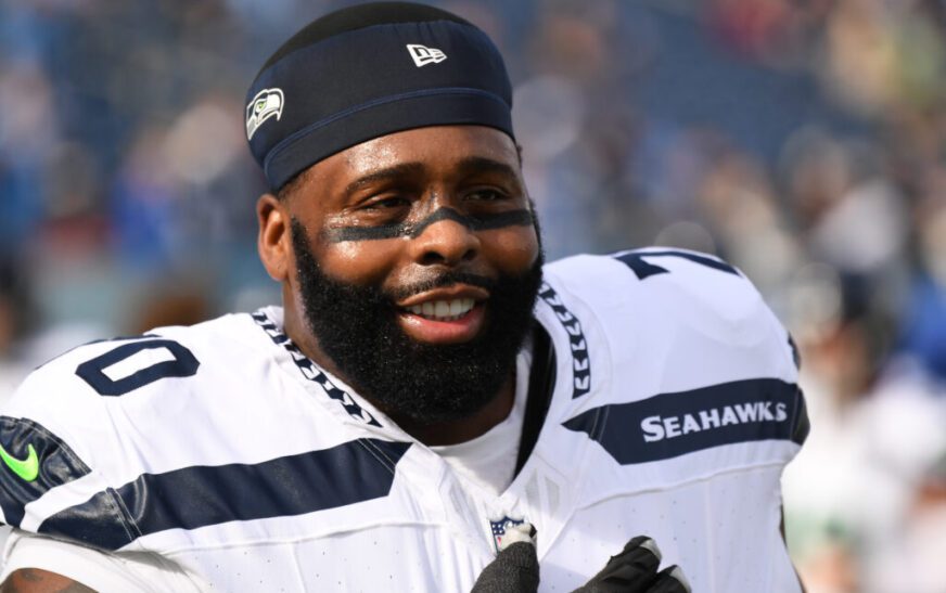 Seahawks To Re-Sign OL Jason Peters