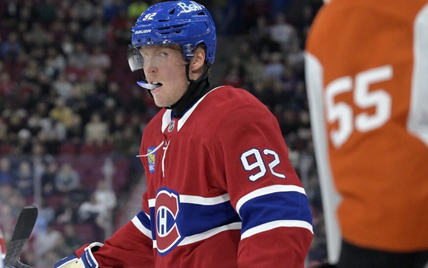 Canadiens winger Patrik Laine expected to be out 2 to 3 months with knee sprain