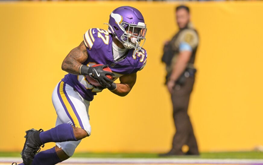 Vikings release Myles Gaskin – NBC Sports