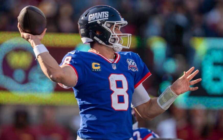 Vikings Sign QB Daniel Jones