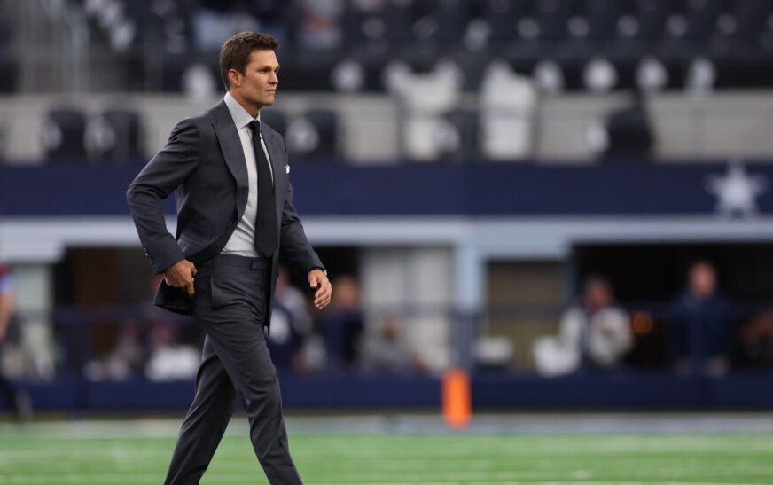 Tom Brady criticizes Daniel Jones for requesting release from Giants
