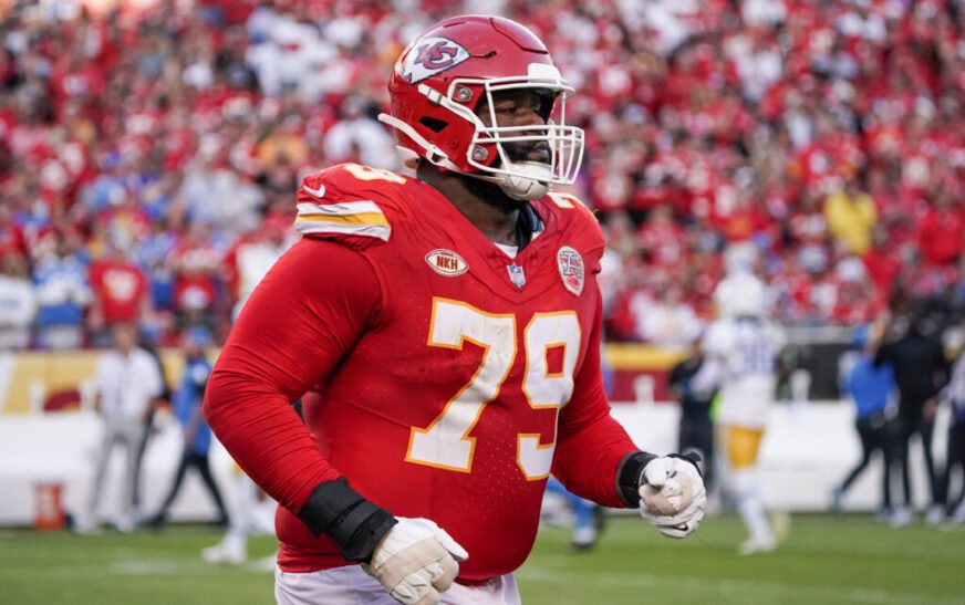 Chiefs Considered Donovan Smith Reunion; Marquise Brown December Return In Play?