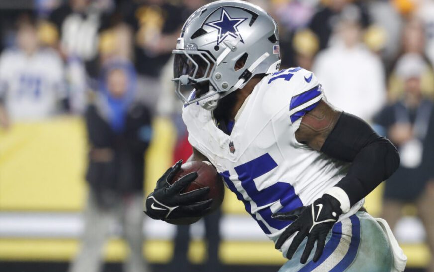 Cowboys RB Ezekiel Elliott Not Traveling With Team For Disciplinary Reasons
