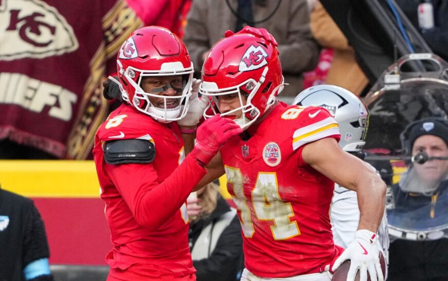 Chiefs become first team to clinch a playoff berth