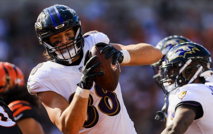 Ravens TE Charlie Kolar to miss at least four weeks with broken arm