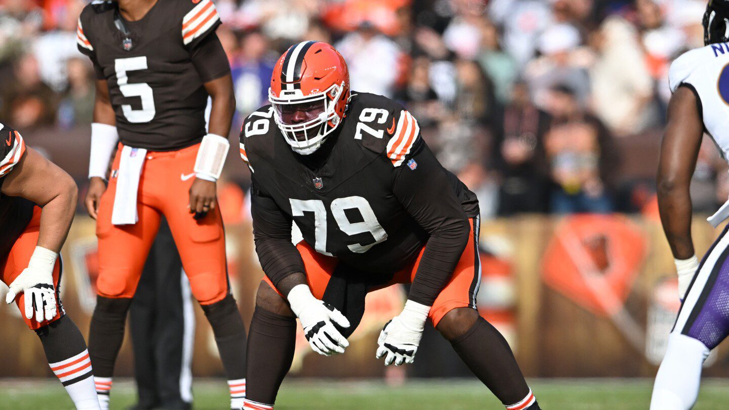 Dawand Jones recently underwent arthroscopic knee surgery