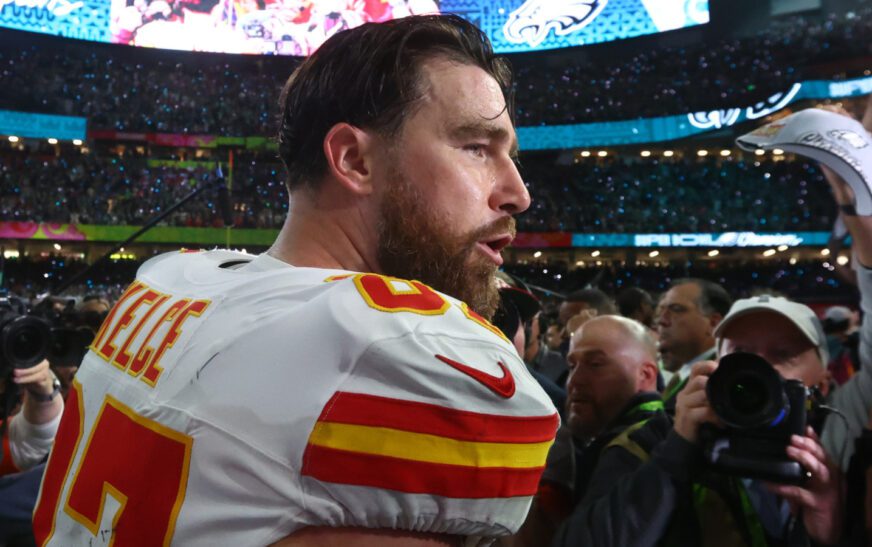 Analyst explains why Chiefs should make controversial Travis Kelce decision