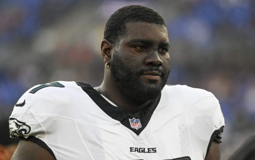 Mekhi Becton Drawing Interest, Prefers To Re-Sign With Eagles