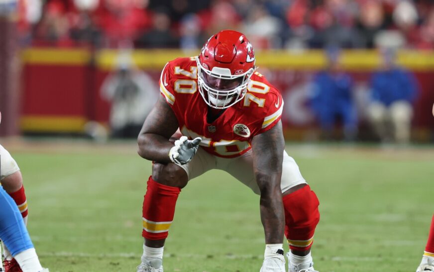 49ers agree to terms with OT D.J. Humphries