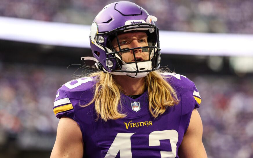 Vikings, OLB Andrew Van Ginkel Agree On Extension