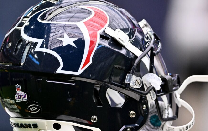 Texans claim OL Jake Andrews off waivers