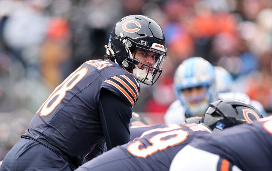 Bears to work on Caleb Williams’s “comfort level” under center during offseason program