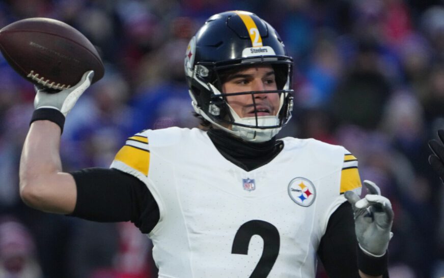 What Steelers players reportedly think of Mason Rudolph