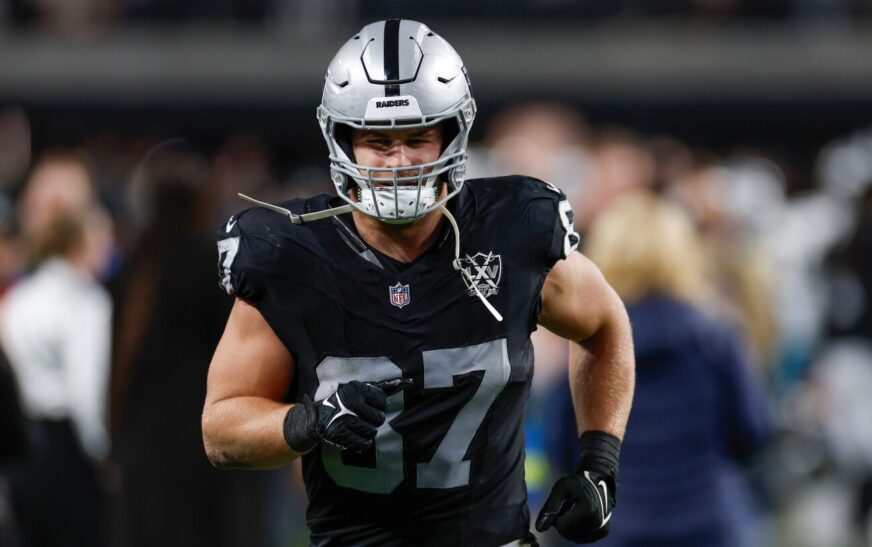 Report: Michael Mayer is one of the TEs the Dolphins have interest in