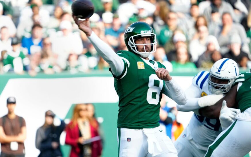 Aaron Rodgers Yet To Offer Steelers Assurances Of 2025 Deal?