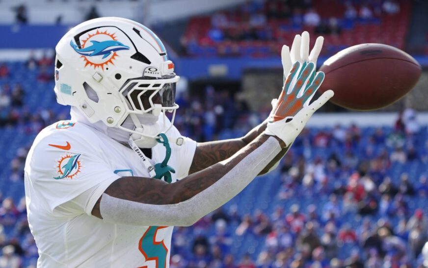Raiders linked to Dolphins CB Jalen Ramsey