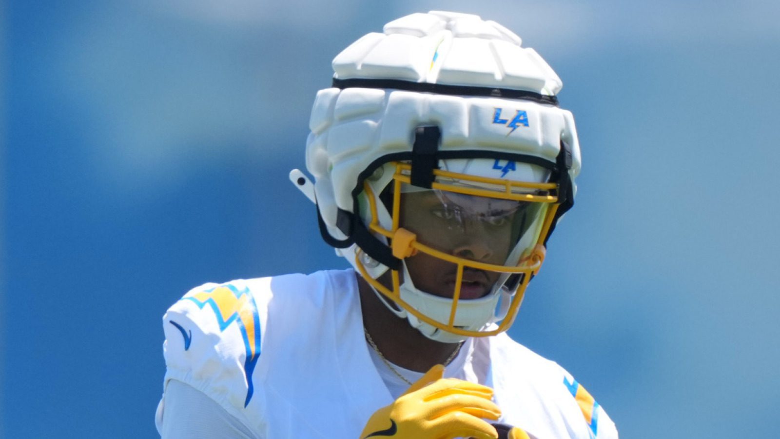 Why almost none of the NFL’s second-round picks have signed