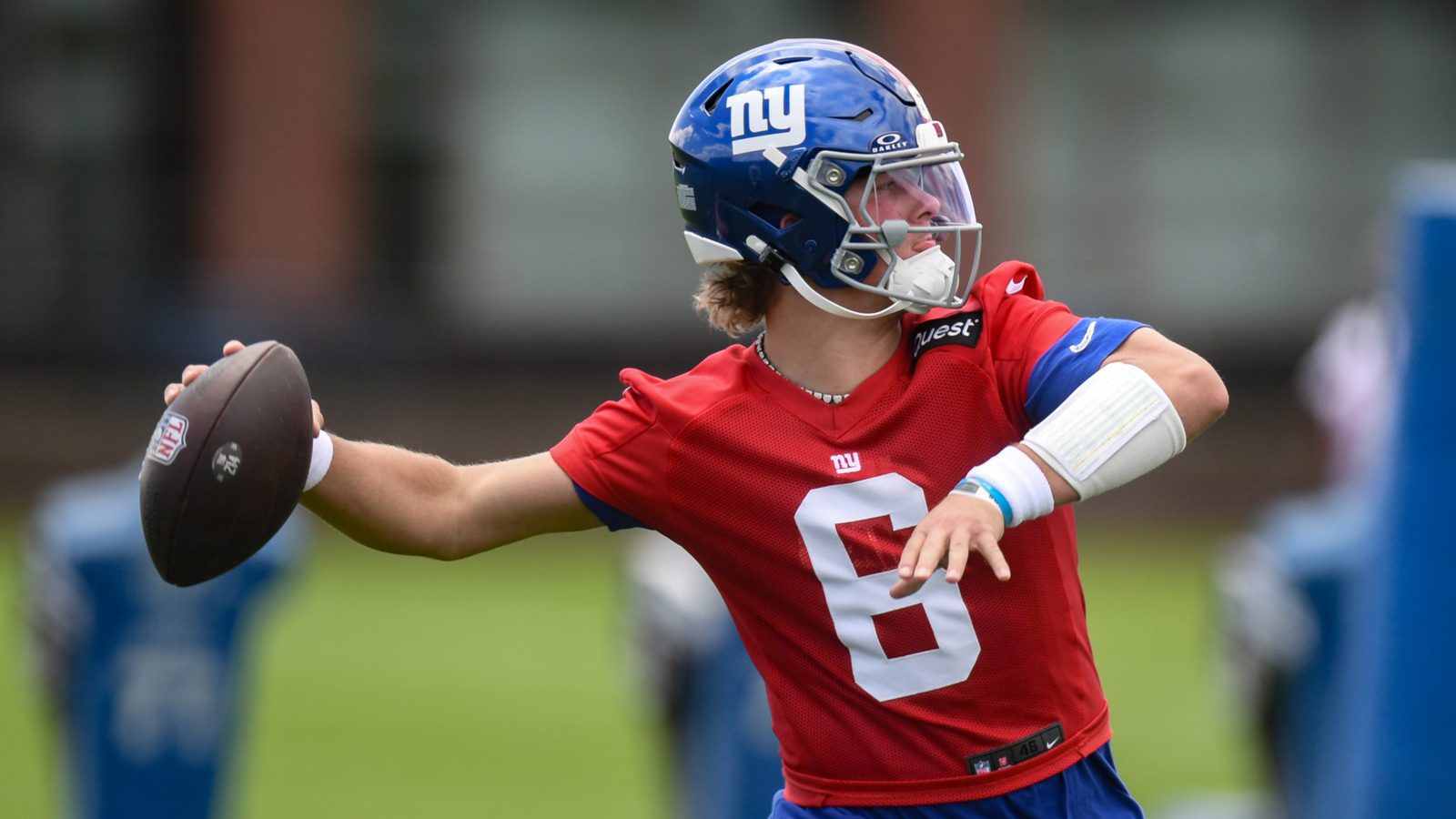 Magic 8 Ball predictions for the 2025 New York Giants