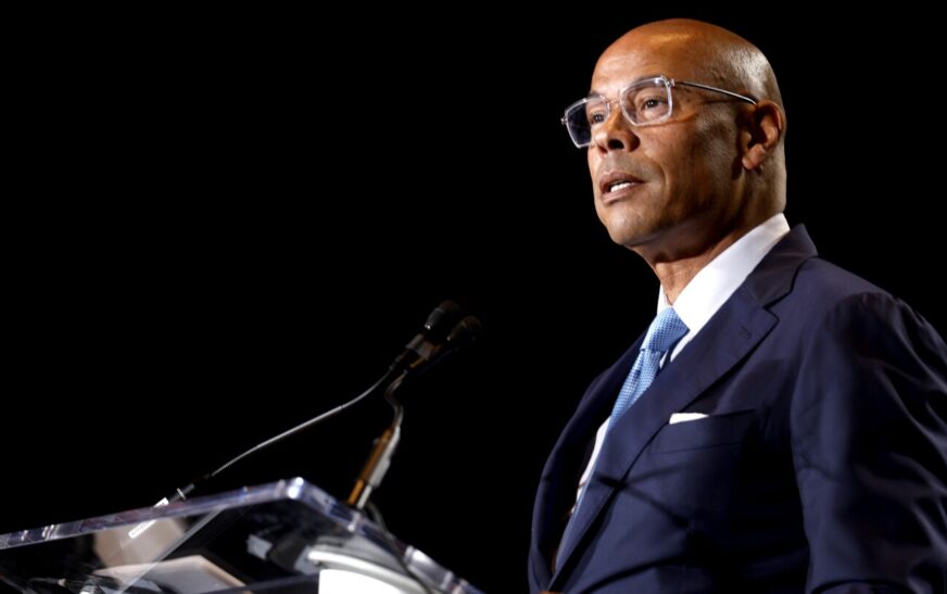 NFLPA hires outside law firm to review Lloyd Howell’s work as executive director