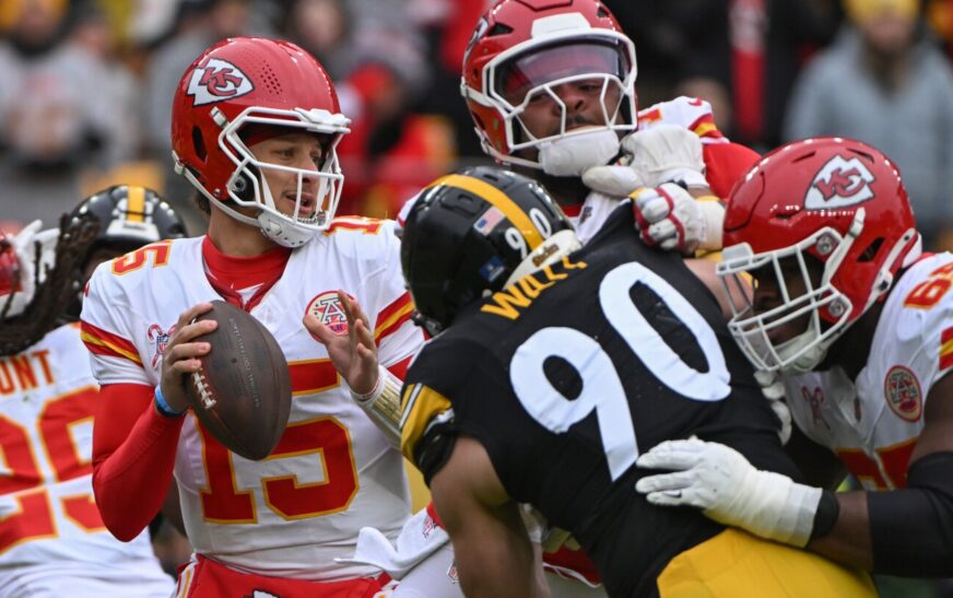 Report: Steelers are “inquiring” as to T.J. Watt’s possible trade value